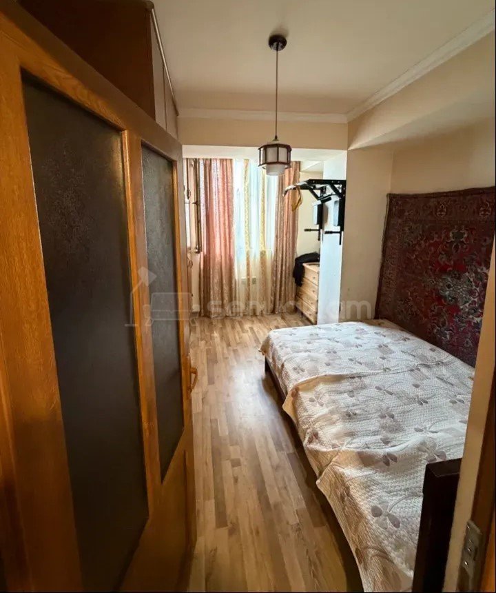 3 Սենյականոց Բնակարան, 58քմ, 5/9 հարկ, Նորմալ Վիճակում