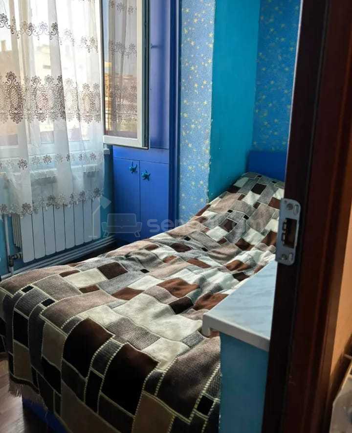 4 Սենյականոց Բնակարան, 75քմ, 9/9 հարկ, Նորմալ Վիճակում