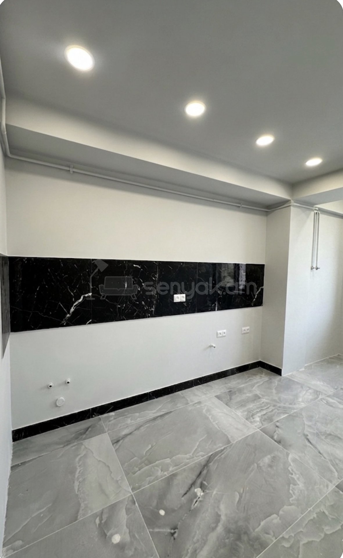 2 Սենյականոց Բնակարան, 43քմ, 8/10 հարկ, Դիզայներական Վերանորոգված