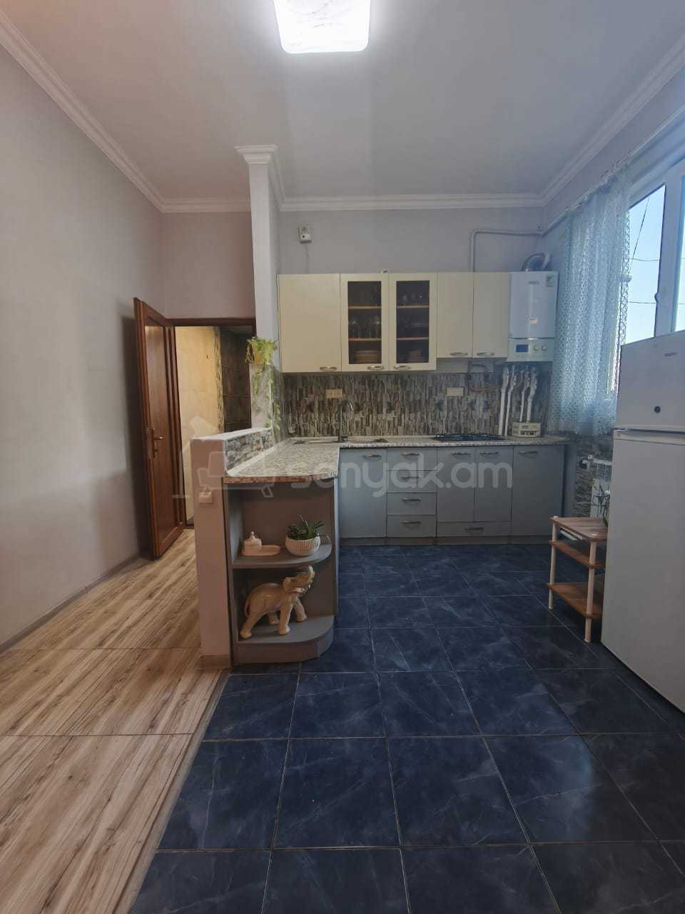 3 Սենյականոց Սեփական Տուն, 200քմ, Կապիտալ Վերանորոգված, Կահավորված