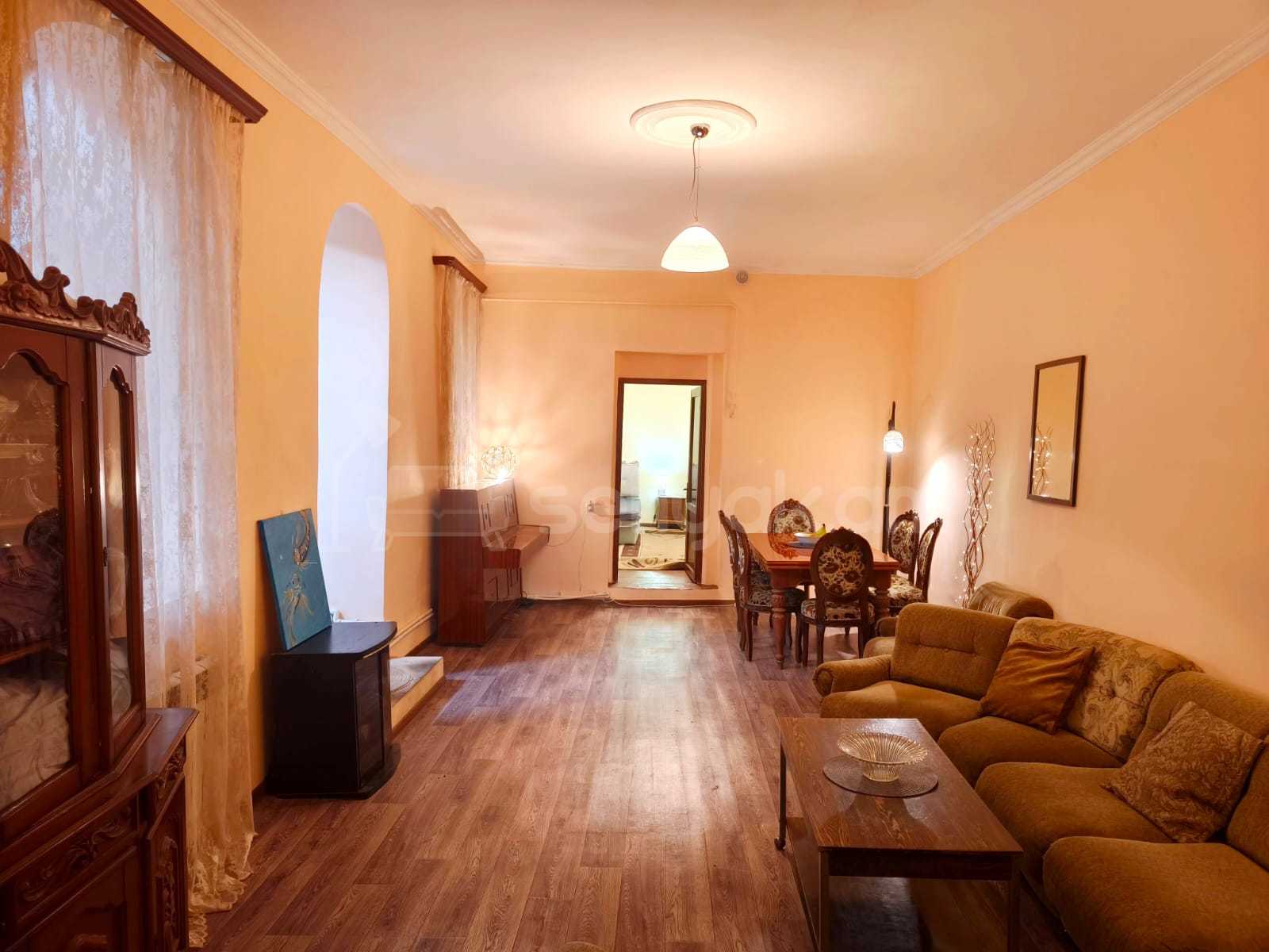 3 Սենյականոց Սեփական Տուն, 200քմ, Կապիտալ Վերանորոգված, Կահավորված