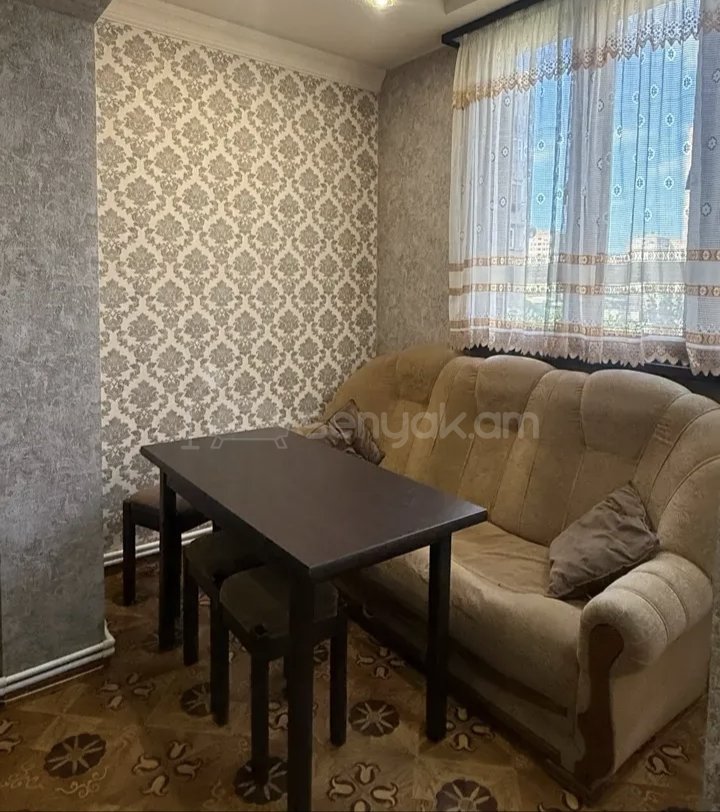 2 Սենյականոց Բնակարան, 68քմ, 6/9 հարկ, Կապիտալ Վերանորոգված, Կահավորված, Արևկող