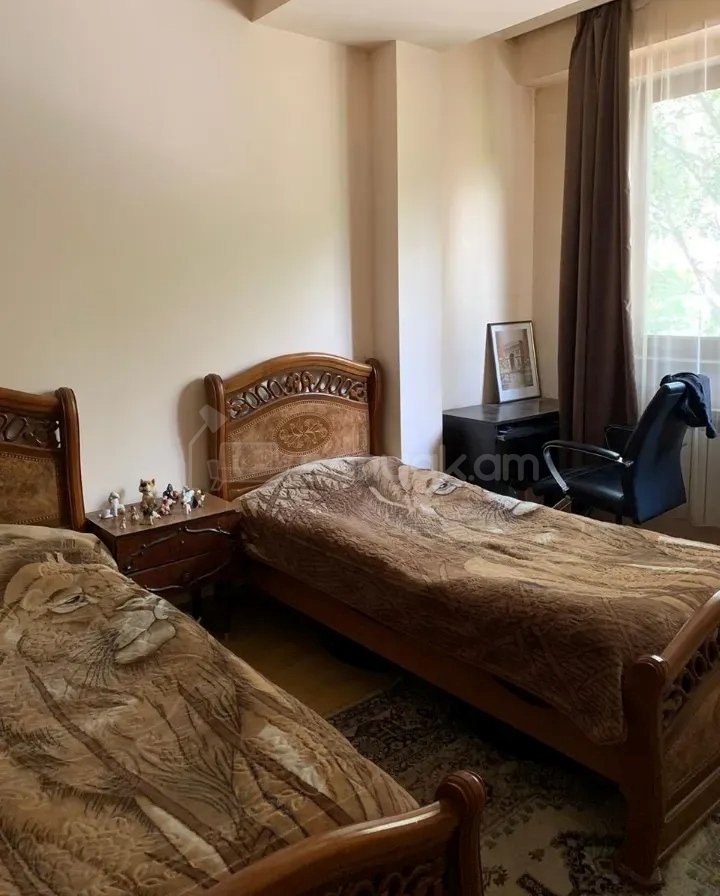 3 Սենյականոց Բնակարան, 100քմ, 2/9 հարկ, Կապիտալ Վերանորոգված