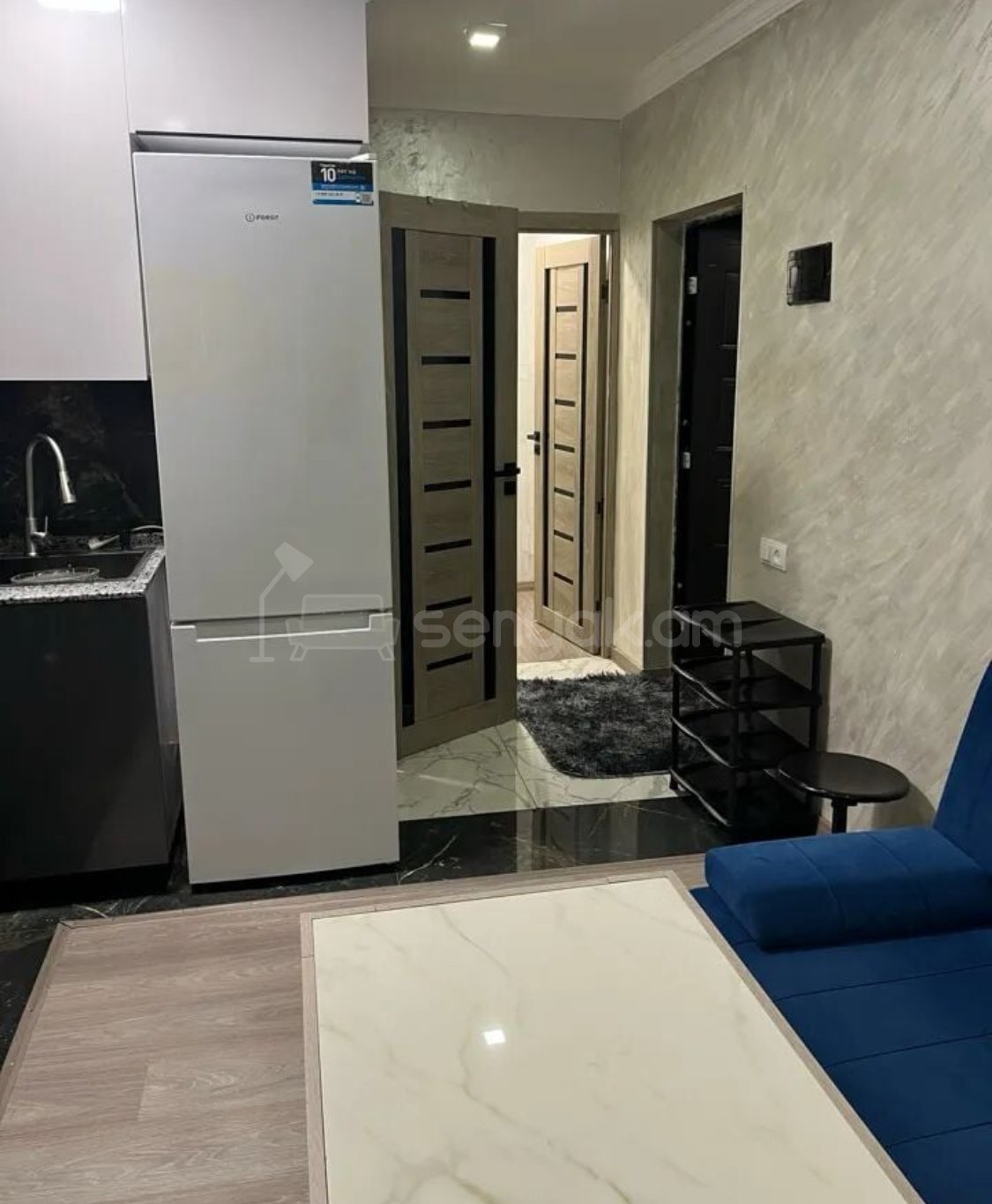 2 Սենյականոց Բնակարան Քարե Շենքում, 40քմ, 1/5 հարկ, Կապիտալ Վերանորոգված, Կահավորված