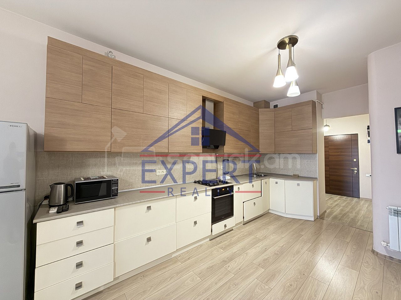 3 Սենյականոց Բնակարան Նորակառույցում, 111քմ, 5/18 հարկ, Կապիտալ Վերանորոգված, Կահավորված, Արևկող