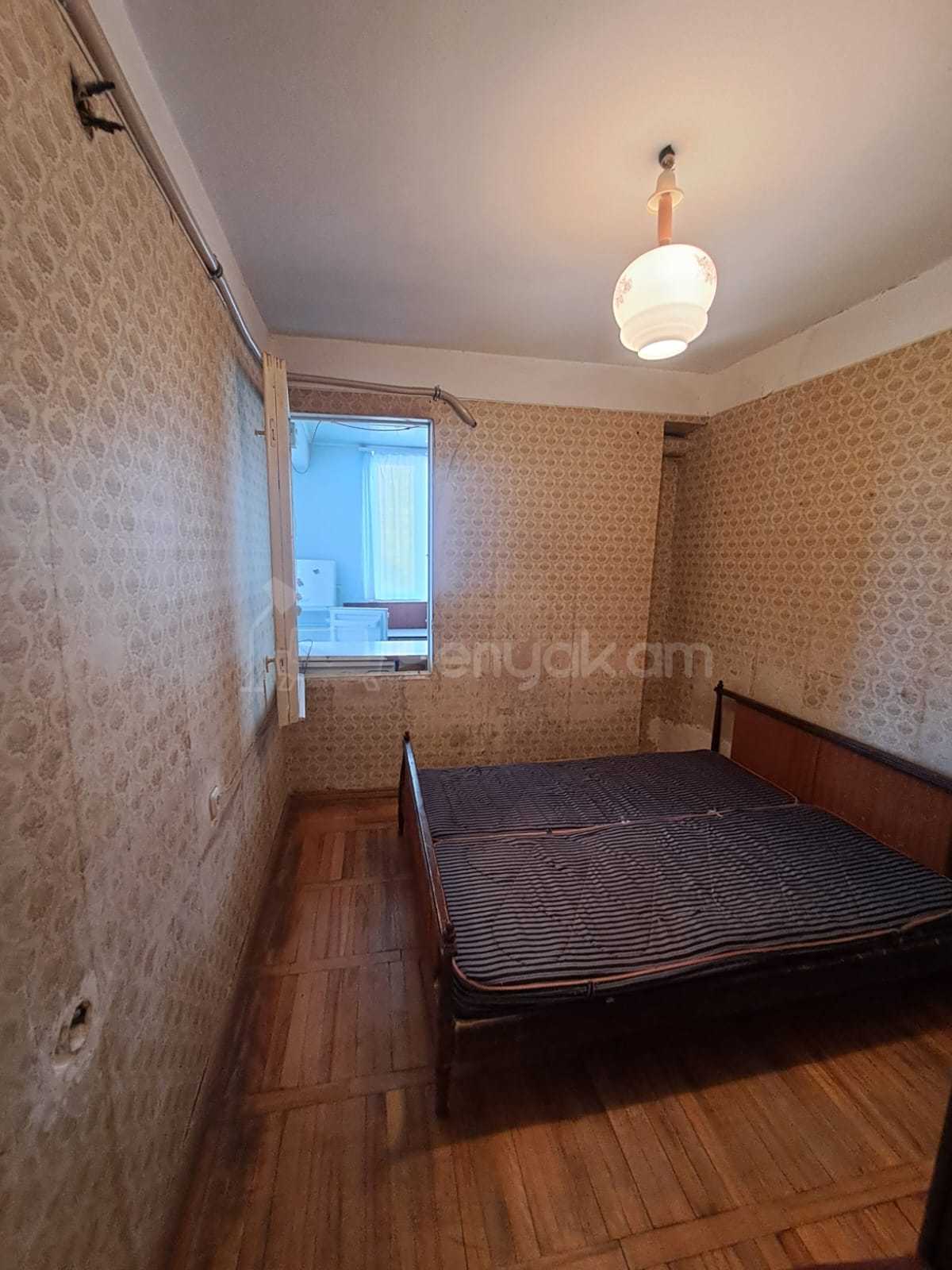 3 Սենյականոց Բնակարան, 75քմ, 8/14 հարկ, Պետական Վիճակում
