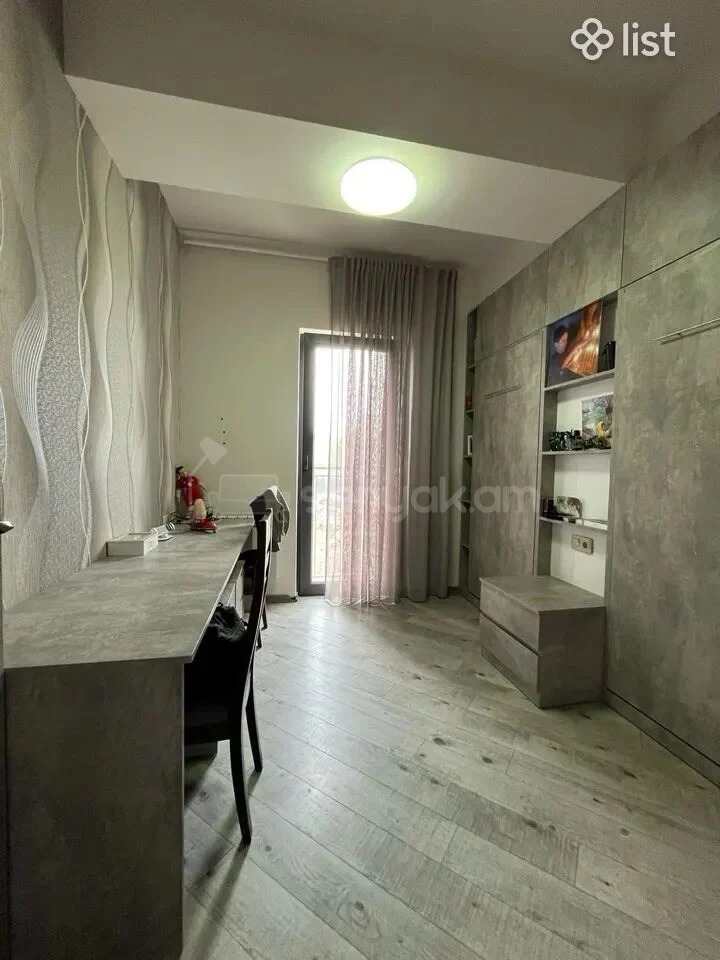 3 Սենյականոց Բնակարան Նորակառույցում, 76քմ, 4/13 հարկ, Կապիտալ Վերանորոգված