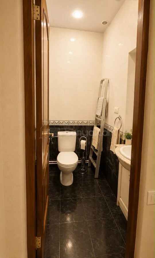 4 Սենյականոց Բնակարան Քարե Շենքում, 100քմ, 1/5 հարկ, Կապիտալ Վերանորոգված, Կահավորված