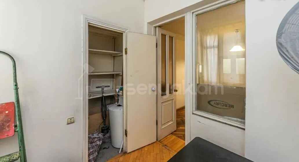 2 Սենյականոց Բնակարան Քարե Շենքում, 50քմ, 1/5 հարկ, Կոսմետիկ Վերանորոգված, Կահավորված