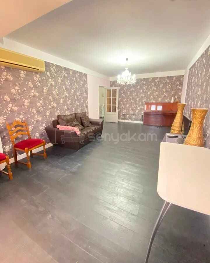 2 Սենյականոց Բնակարան, 70քմ, 7/9 հարկ, Կապիտալ Վերանորոգված, Կահավորված