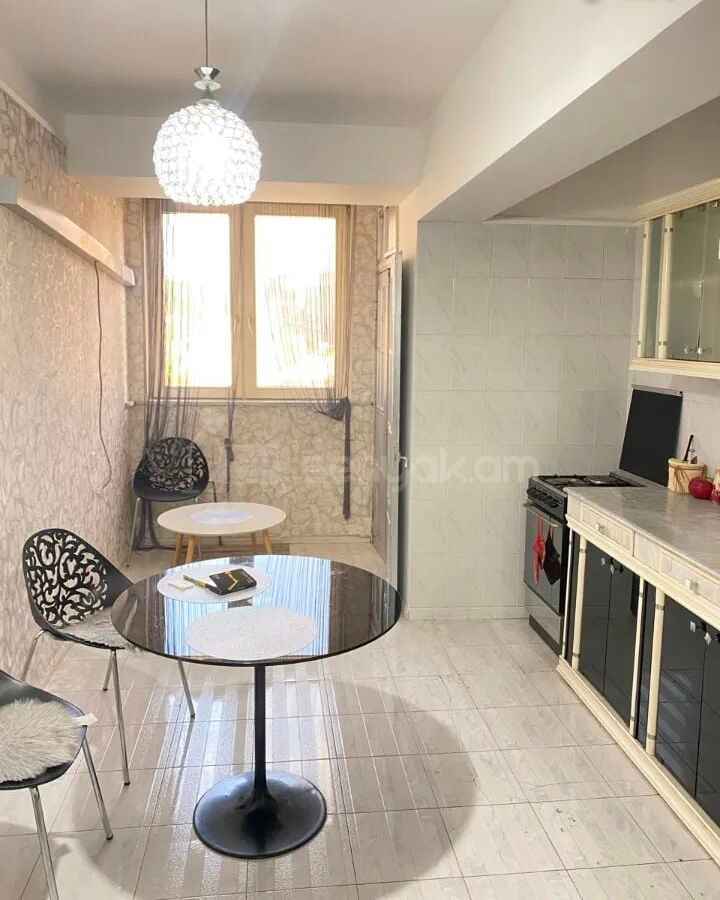 2 Սենյականոց Բնակարան, 70քմ, 7/9 հարկ, Կապիտալ Վերանորոգված, Կահավորված