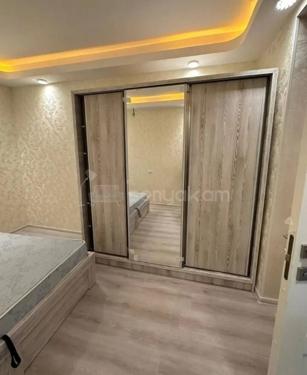 3 Սենյականոց Բնակարան Քարե Շենքում, 64քմ, 1/5 հարկ, Կապիտալ Վերանորոգված