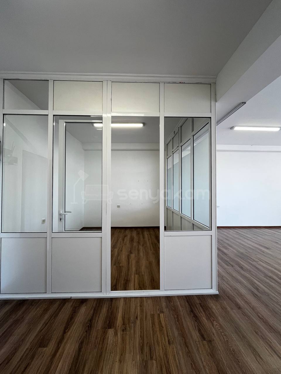 Օֆիսային Տարածք, 54քմ