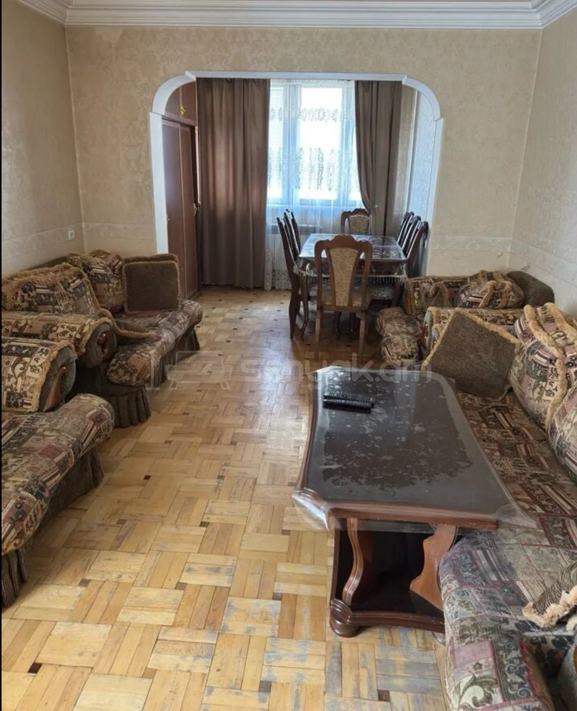 3 Սենյականոց Բնակարան, 85քմ, 4/9 հարկ, Նորմալ Վիճակում, Կահավորված