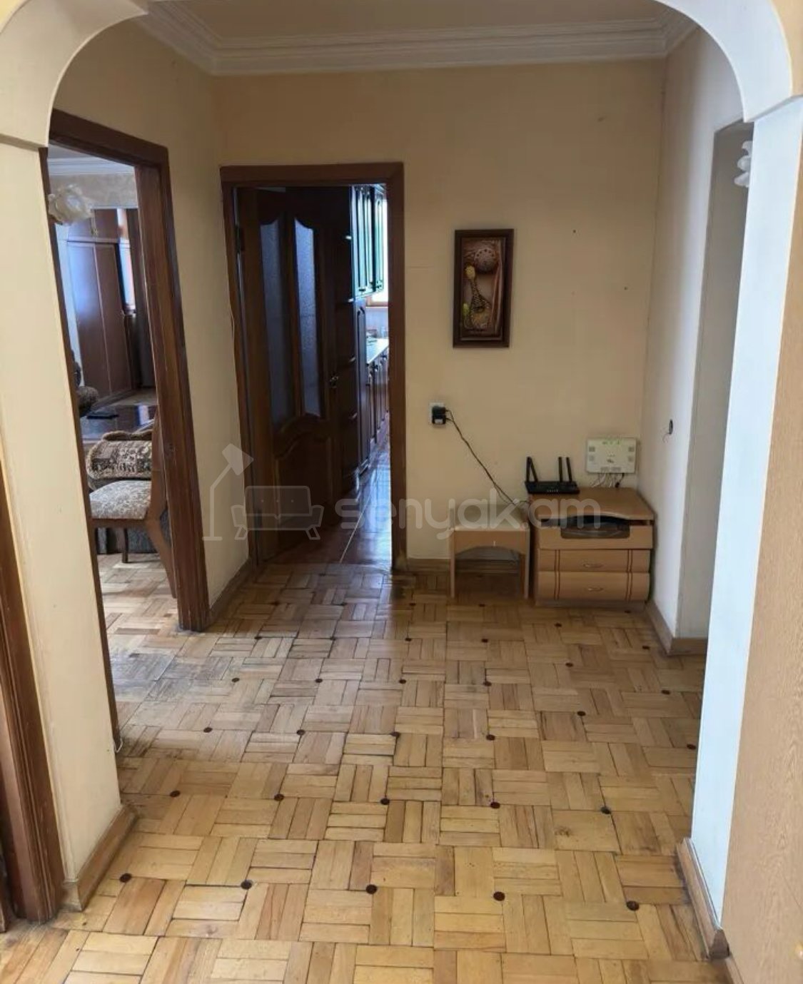 3 Սենյականոց Բնակարան, 85քմ, 4/9 հարկ, Նորմալ Վիճակում, Կահավորված