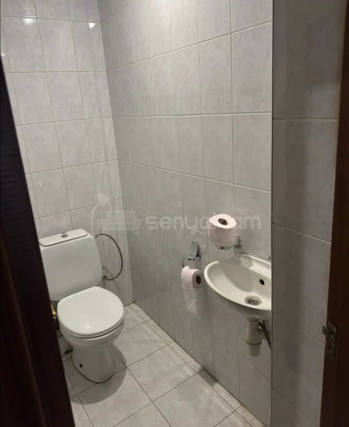 3 Սենյականոց Բնակարան, 85քմ, 4/9 հարկ, Նորմալ Վիճակում, Կահավորված