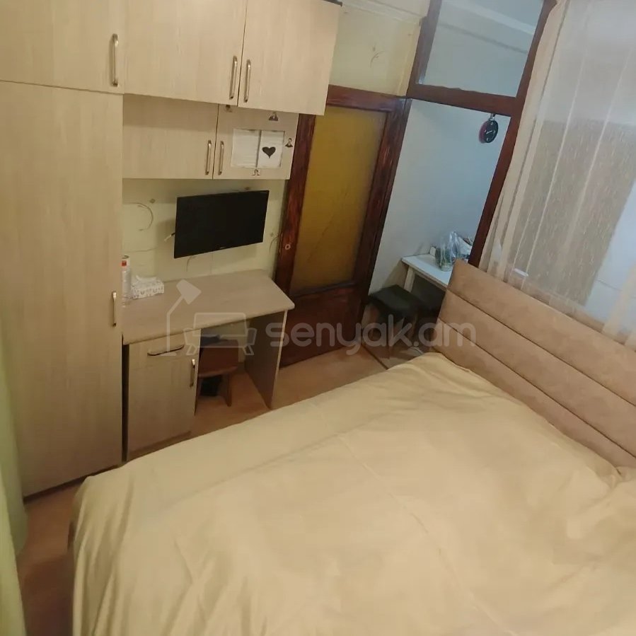 2 Սենյականոց Բնակարան, 39քմ, 3/9 հարկ, Նորմալ Վիճակում