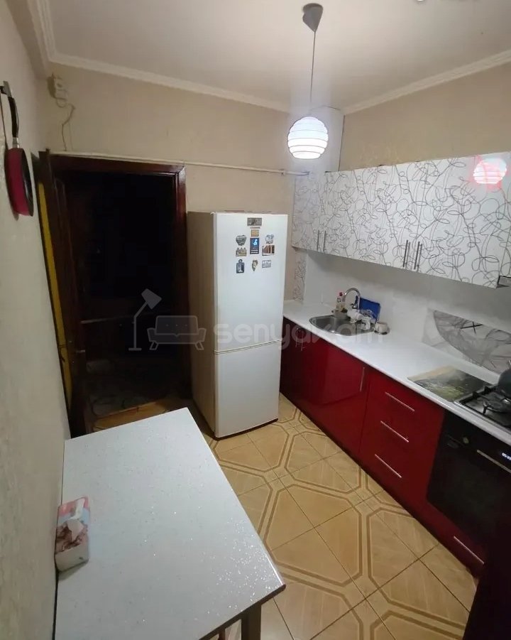 2 Սենյականոց Բնակարան, 39քմ, 3/9 հարկ, Նորմալ Վիճակում