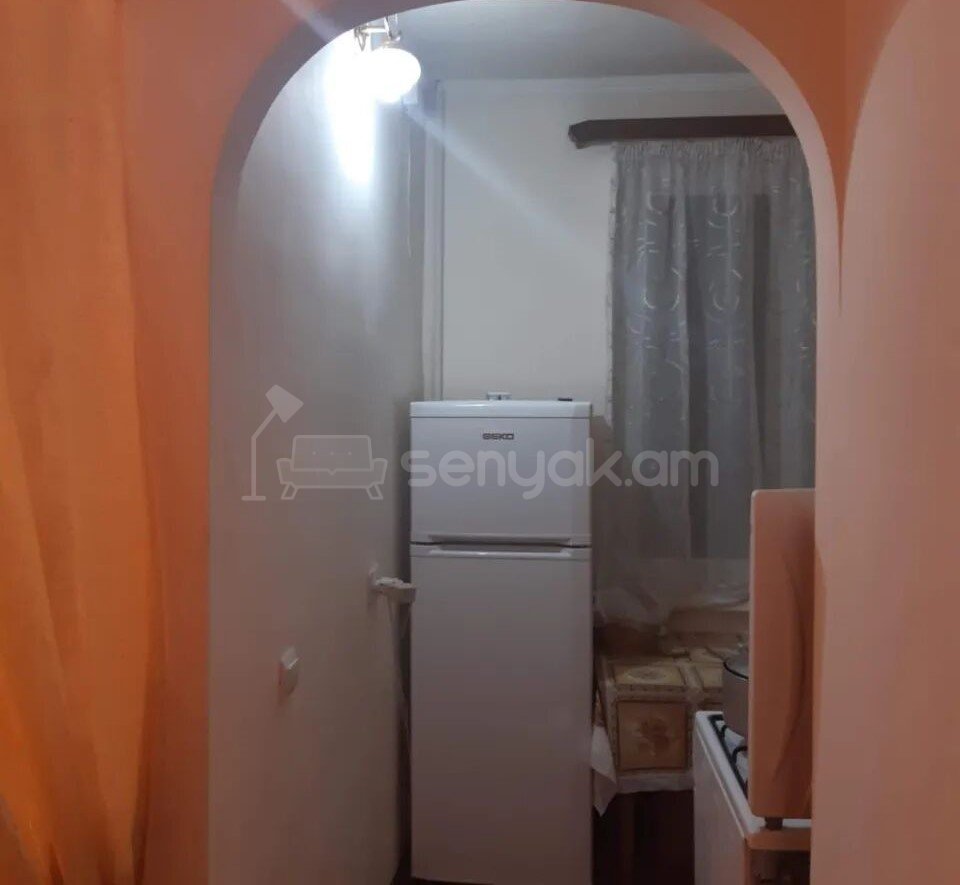 1 Սենյականոց Բնակարան, 32քմ, 4/4 հարկ, Նորմալ Վիճակում