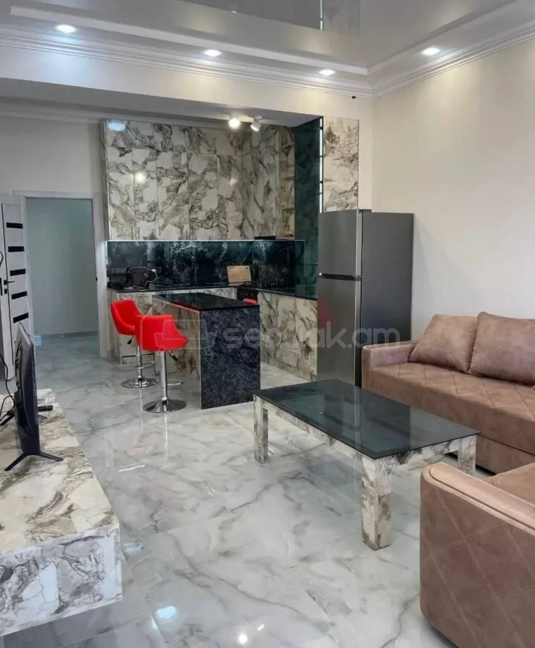 3 Սենյականոց Բնակարան, 72քմ, 14/15 հարկ, Կապիտալ Վերանորոգված, Կահավորված, Արևկող