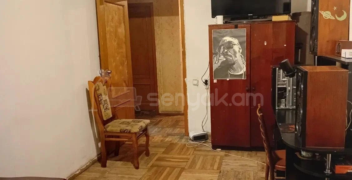 3 Սենյականոց Բնակարան, 93քմ, 15/15 հարկ, Պետական Վիճակում