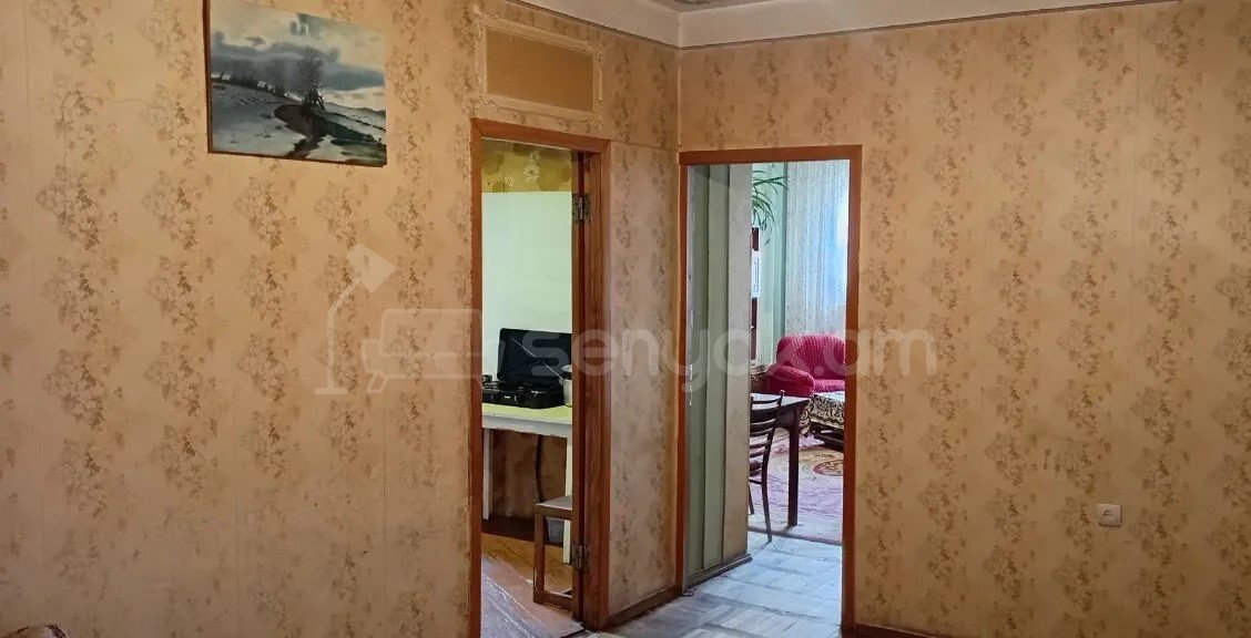 3 Սենյականոց Բնակարան, 93քմ, 15/15 հարկ, Պետական Վիճակում