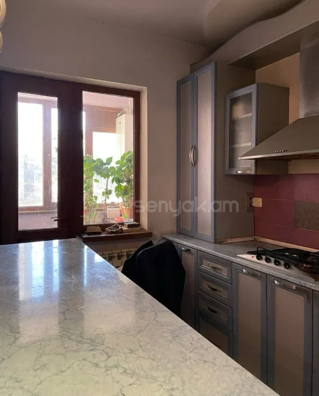 3 Սենյականոց Բնակարան, 81քմ, 2/11 հարկ, Կապիտալ Վերանորոգված, Կահավորված, Արևկող