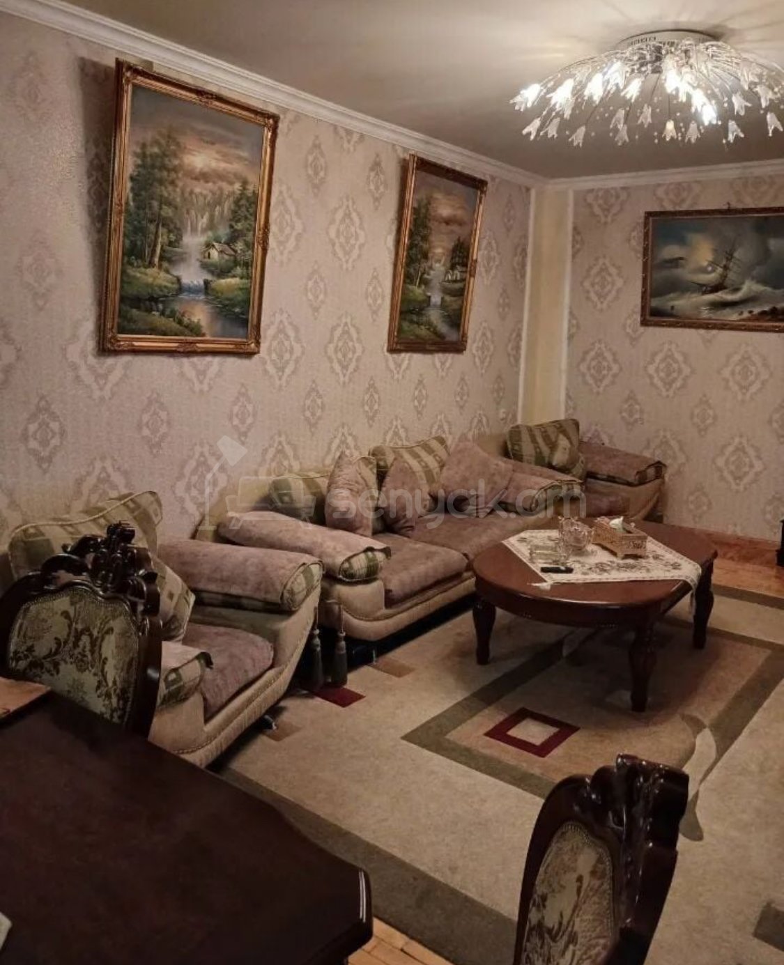 3 Սենյականոց Բնակարան Քարե Շենքում, 85քմ, 5/5 հարկ, Կապիտալ Վերանորոգված, Կահավորված