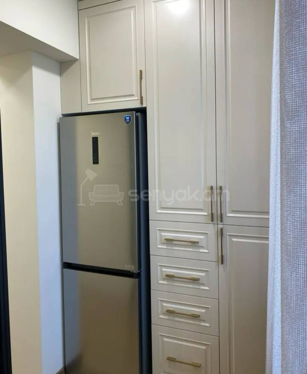 3 Սենյականոց Բնակարան Քարե Շենքում, 65քմ, 1/5 հարկ, Կապիտալ Վերանորոգված