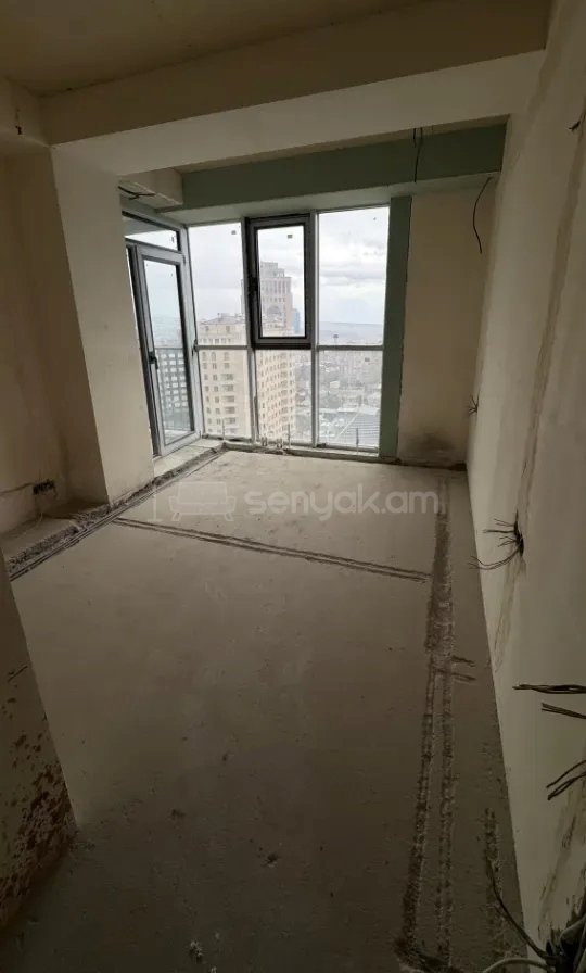4 Սենյականոց Բնակարան Նորակառույցում, 126քմ, 13/18 հարկ, Զրոյական Վիճակում