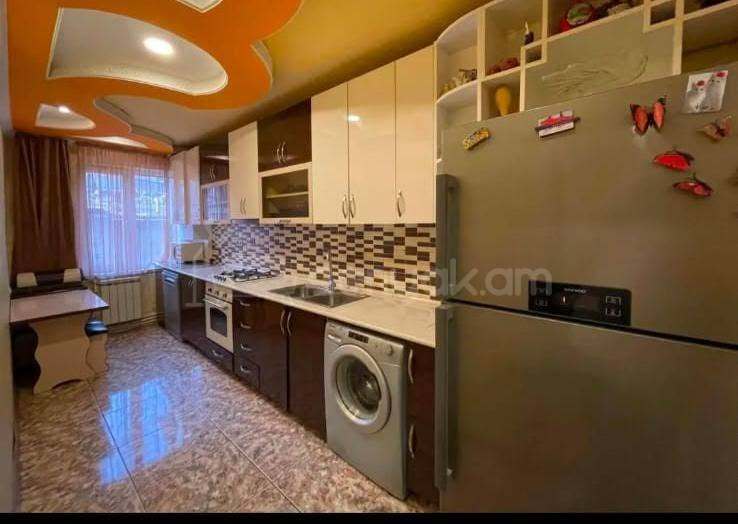 3 Սենյականոց Բնակարան, 75քմ, 1/9 հարկ, Կապիտալ Վերանորոգված