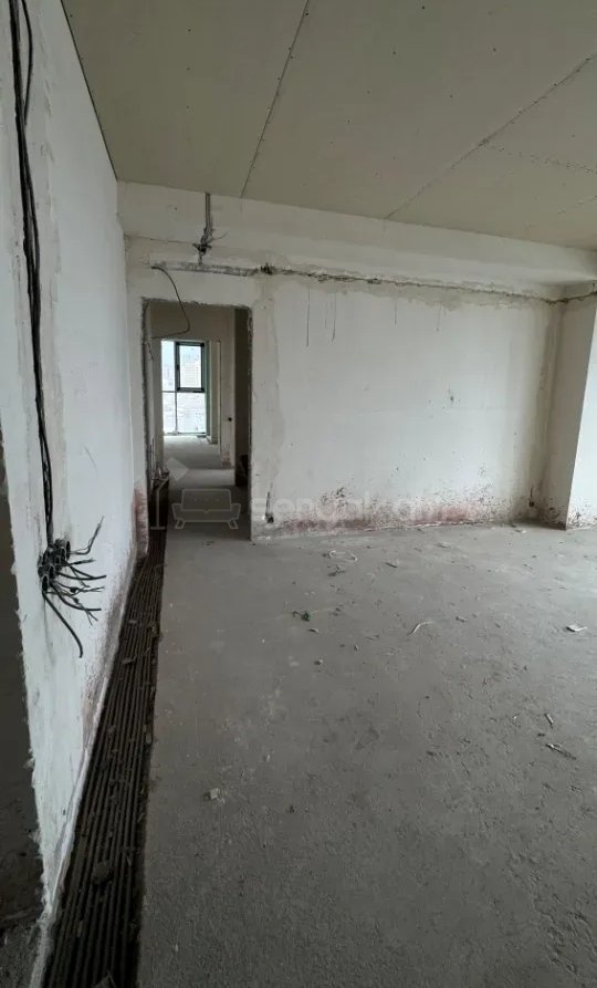 4 Սենյականոց Բնակարան Նորակառույցում, 126քմ, 13/18 հարկ, Զրոյական Վիճակում