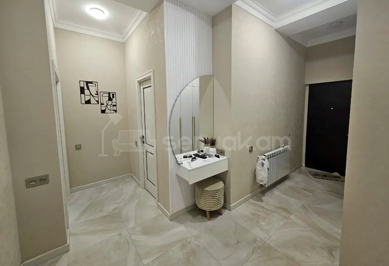 3 Սենյականոց Բնակարան Նորակառույցում, 96քմ, 4/9 հարկ, Կապիտալ Վերանորոգված