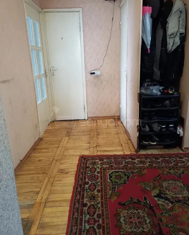 3 Սենյականոց Բնակարան, 82քմ, 7/14 հարկ, Նորմալ Վիճակում