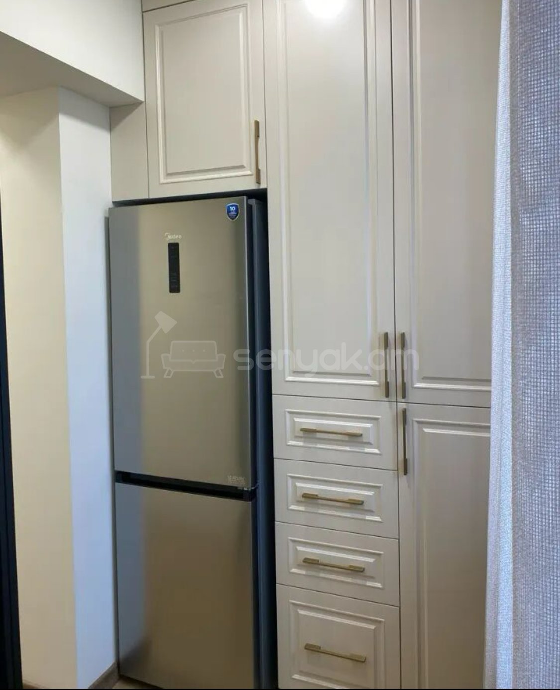 3 Սենյականոց Բնակարան Քարե Շենքում, 65քմ, 1/5 հարկ, Կապիտալ Վերանորոգված