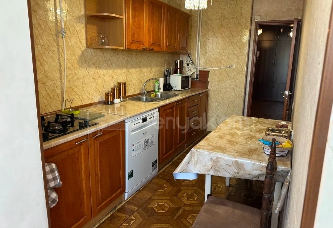 4 Սենյականոց Բնակարան, 101քմ, 8/9 հարկ, Կապիտալ Վերանորոգված, Կահավորված