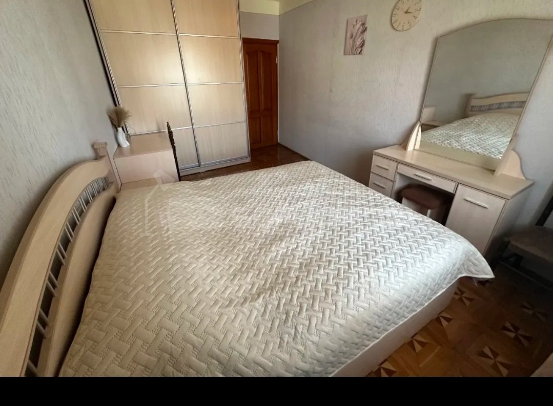 4 Սենյականոց Բնակարան, 101քմ, 8/9 հարկ, Կապիտալ Վերանորոգված, Կահավորված
