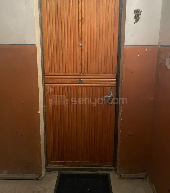 4 Սենյականոց Բնակարան, 101քմ, 3/9 հարկ, Նորմալ Վիճակում