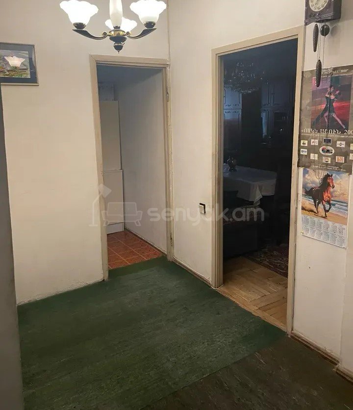 4 Սենյականոց Բնակարան, 101քմ, 3/9 հարկ, Նորմալ Վիճակում