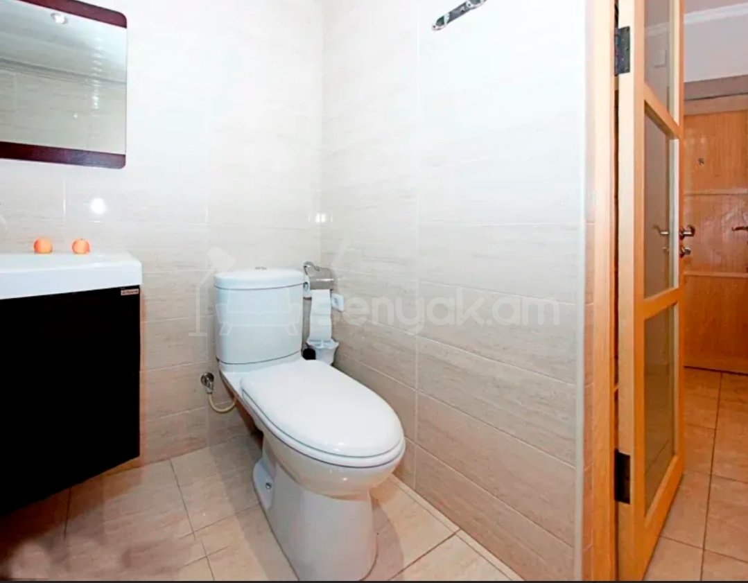 2 Սենյականոց Բնակարան Քարե Շենքում, 57քմ, 1/5 հարկ, Կապիտալ Վերանորոգված, Կահավորված, Արևկող