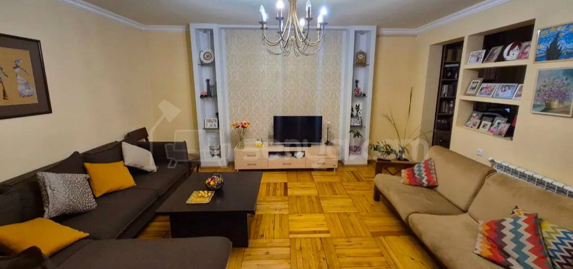 3 Սենյականոց Բնակարան, 63քմ, 14/16 հարկ, Նորմալ Վիճակում