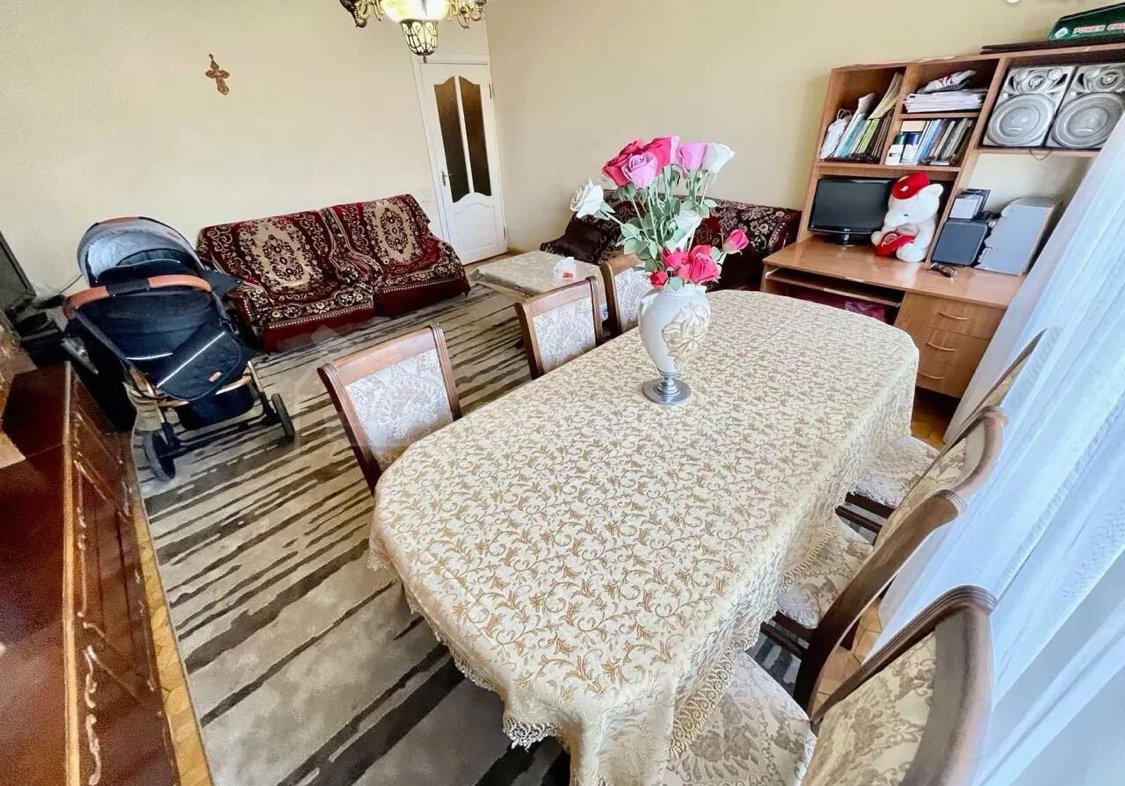 4 Սենյականոց Բնակարան, 88քմ, 7/9 հարկ, Նորմալ Վիճակում
