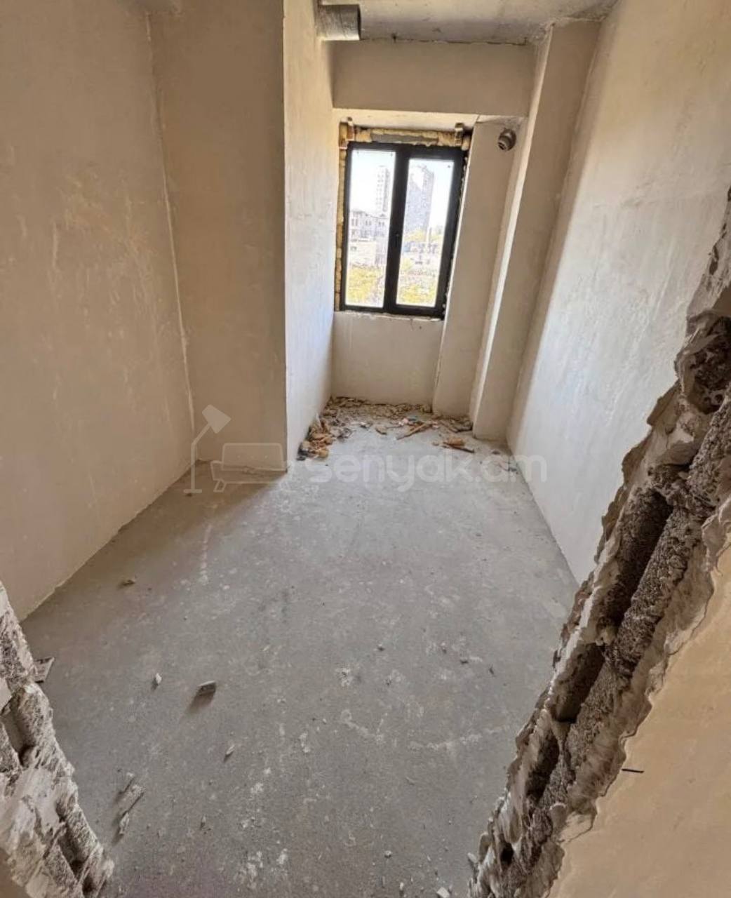4 Սենյականոց Բնակարան, 99քմ, 9/18 հարկ, Զրոյական Վիճակում