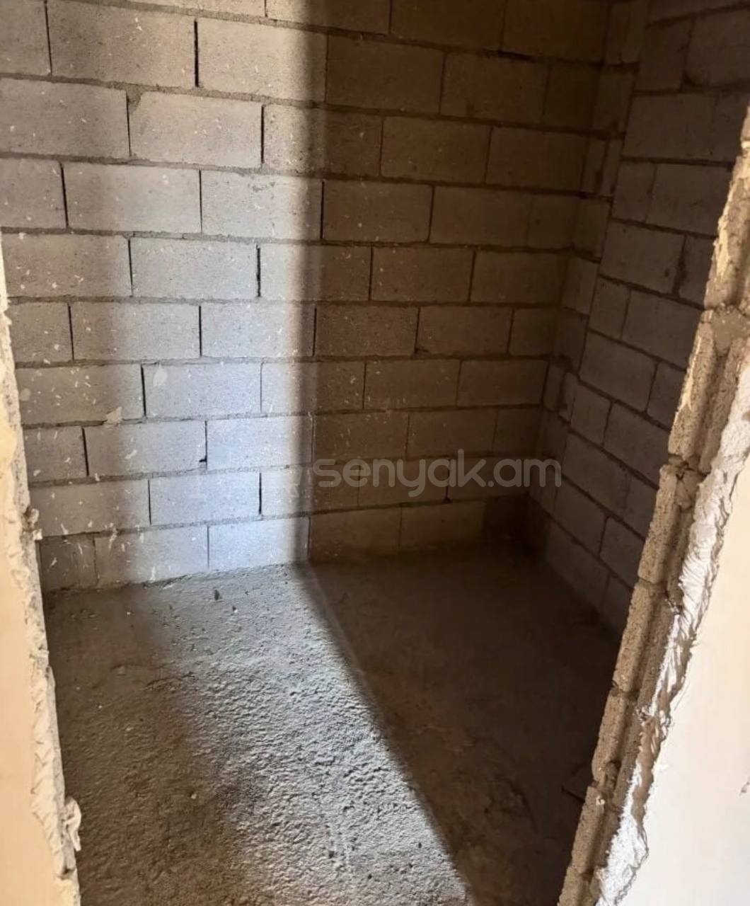 4 Սենյականոց Բնակարան, 99քմ, 9/18 հարկ, Զրոյական Վիճակում