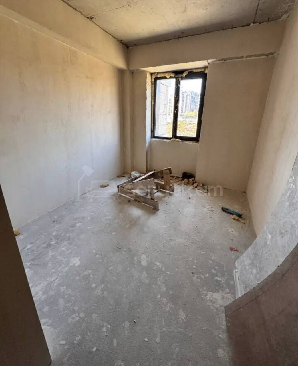 4 Սենյականոց Բնակարան, 99քմ, 9/18 հարկ, Զրոյական Վիճակում