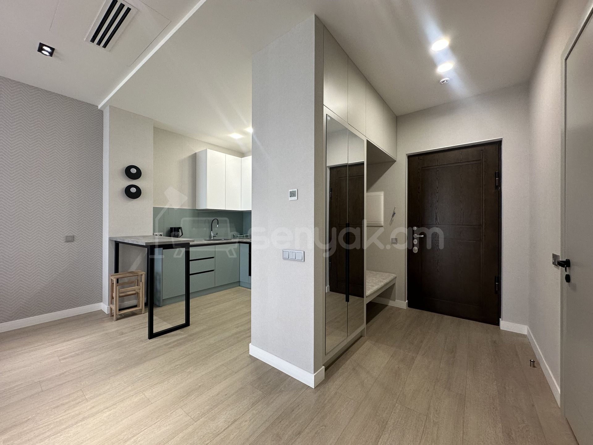 2 Սենյականոց Բնակարան Նորակառույցում, 63քմ, 4/7 հարկ, Դիզայներական Վերանորոգված, Կահավորված, Արևկող