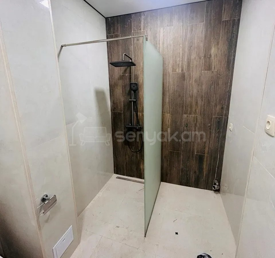 2 Սենյականոց Բնակարան Քարե Շենքում, 46քմ, 2/5 հարկ, Կապիտալ Վերանորոգված