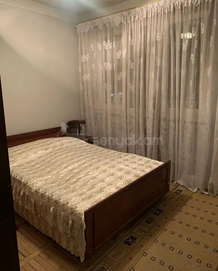 3 Սենյականոց Բնակարան Քարե Շենքում, 63քմ, 10/12 հարկ, Կապիտալ Վերանորոգված, Կահավորված