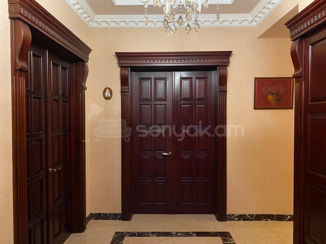 8 Սենյականոց Շքեղ Առանձնատուն, 480քմ, Լողավազանով