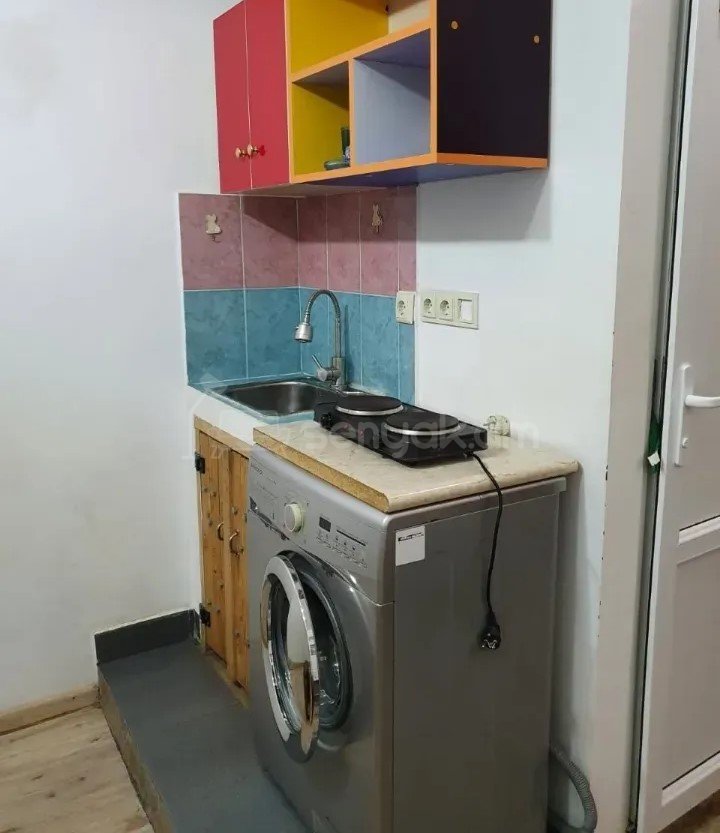 1 Սենյականոց Բնակարան, 17քմ, 6/8 հարկ, Կապիտալ Վերանորոգված